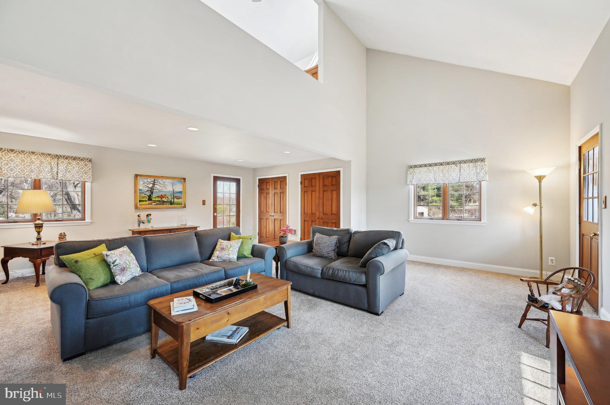 FAIRLAND - Residential