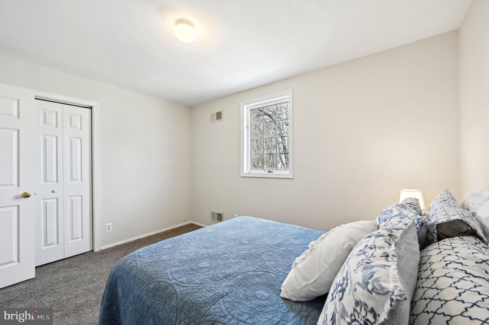 FAIRLAND - Residential