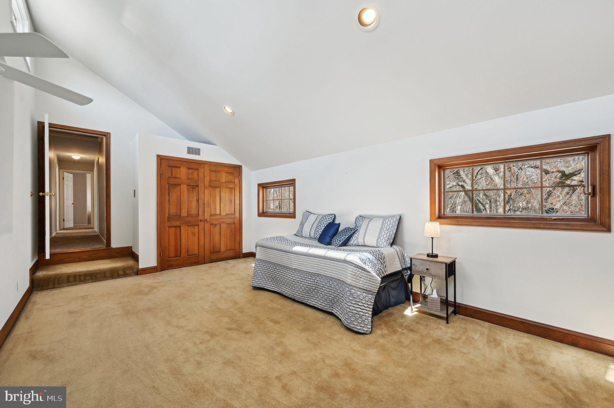 FAIRLAND - Residential