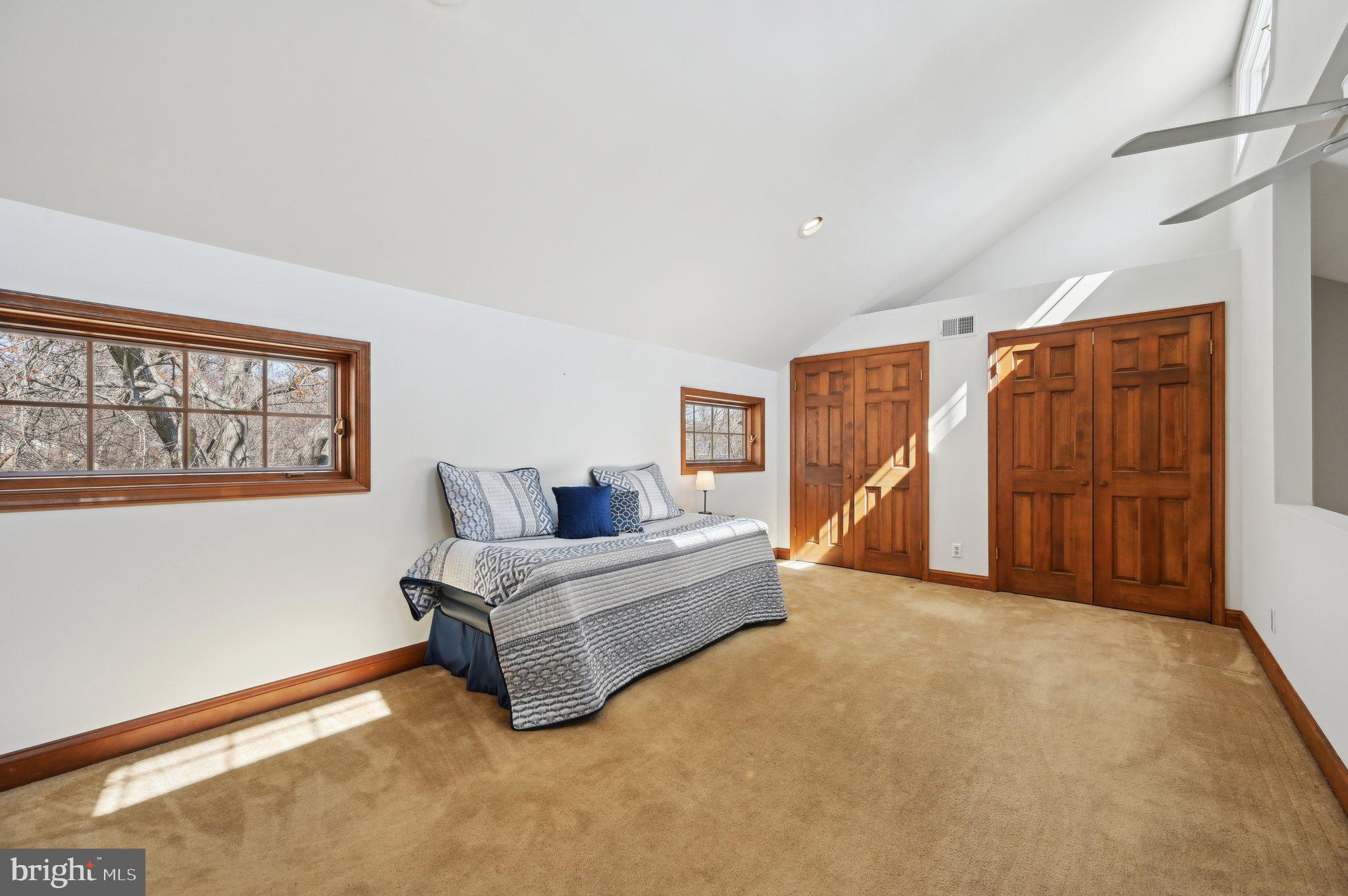 FAIRLAND - Residential