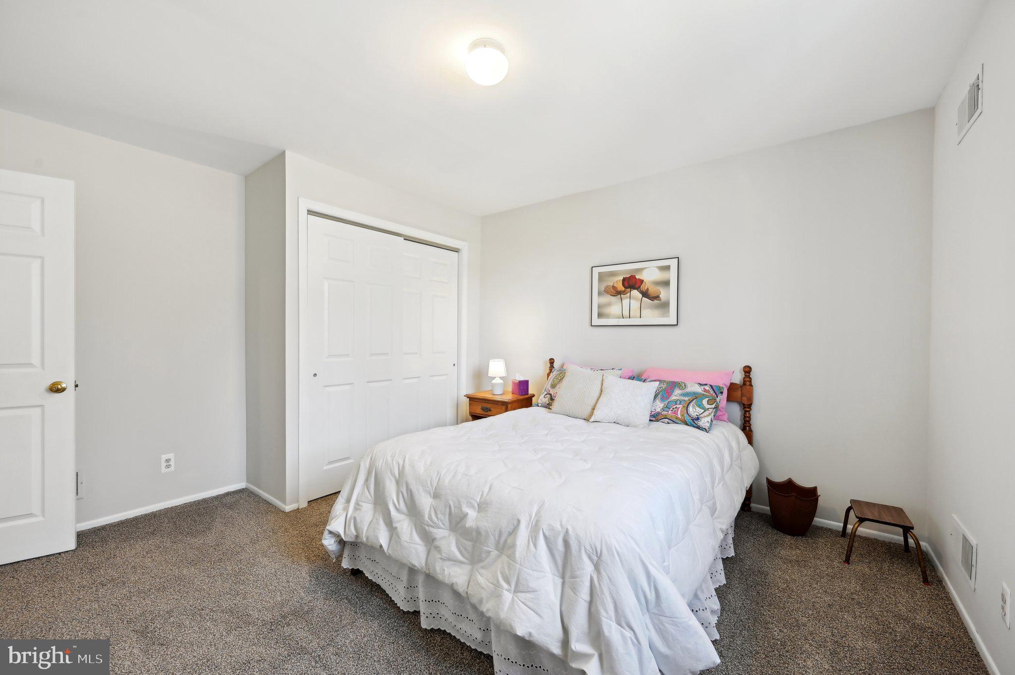 FAIRLAND - Residential