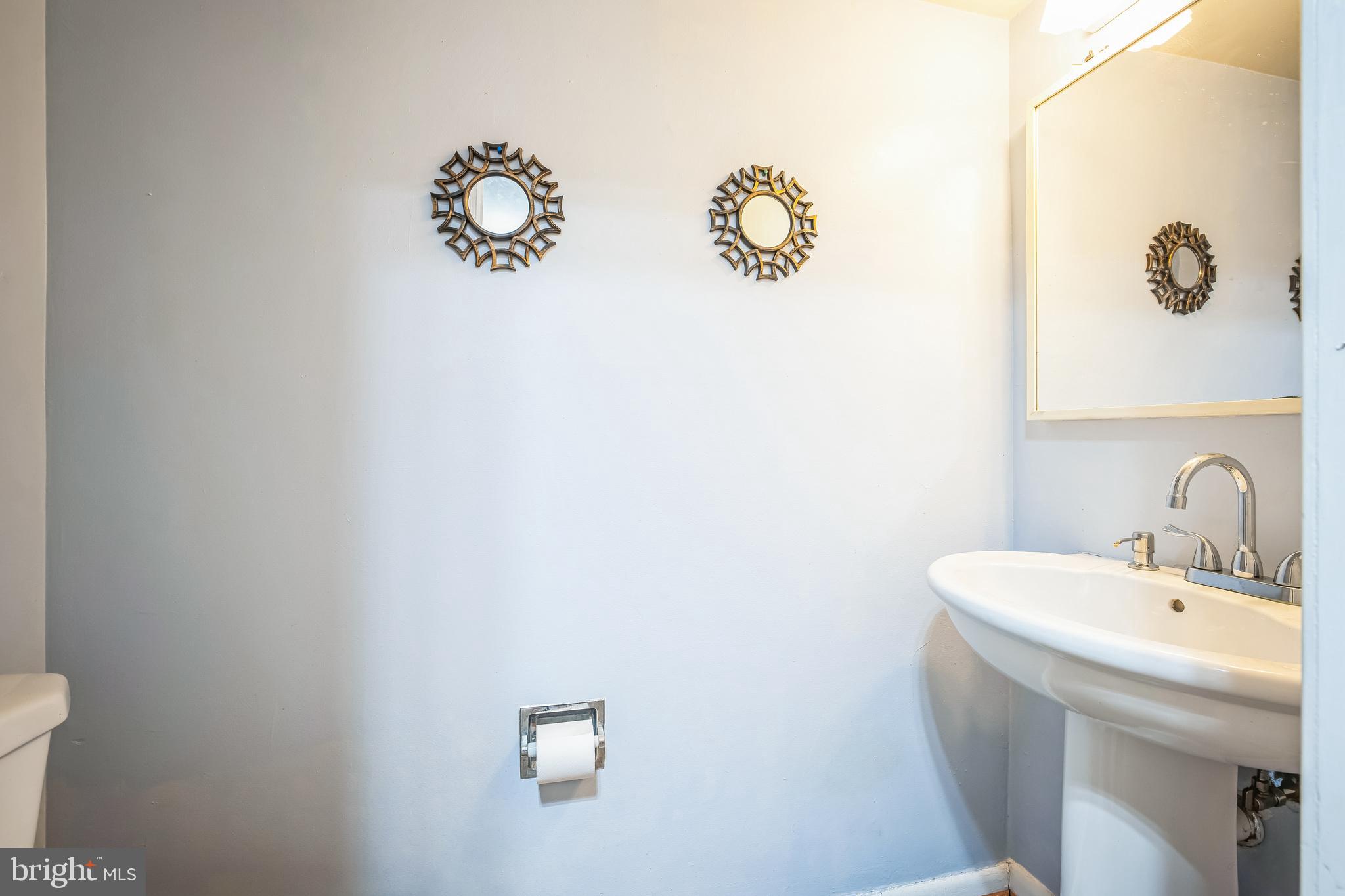 RESTON - Residential