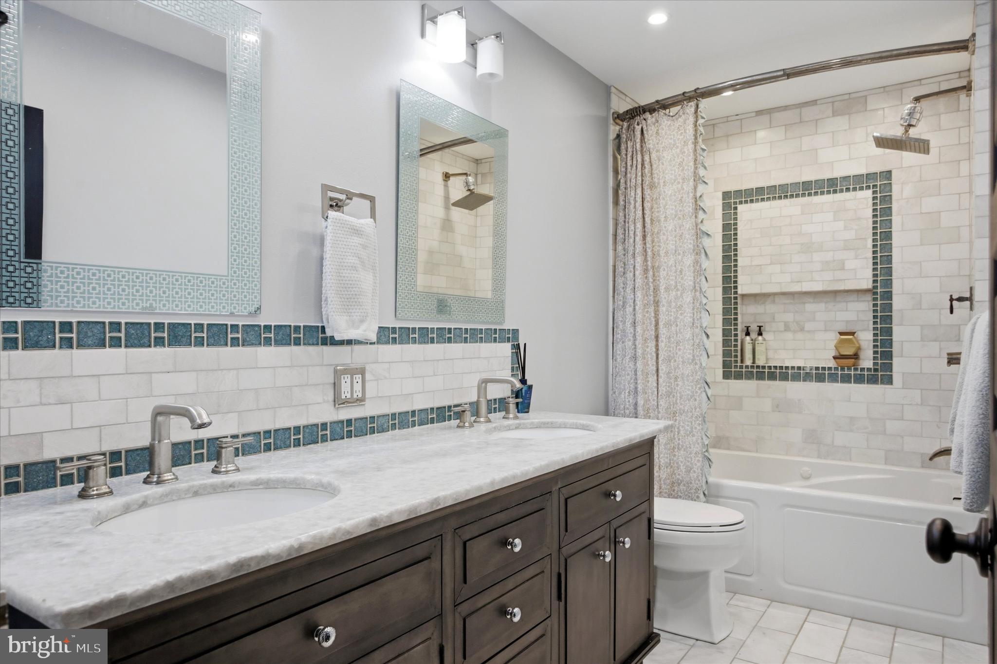 PENN VALLEY - Residential