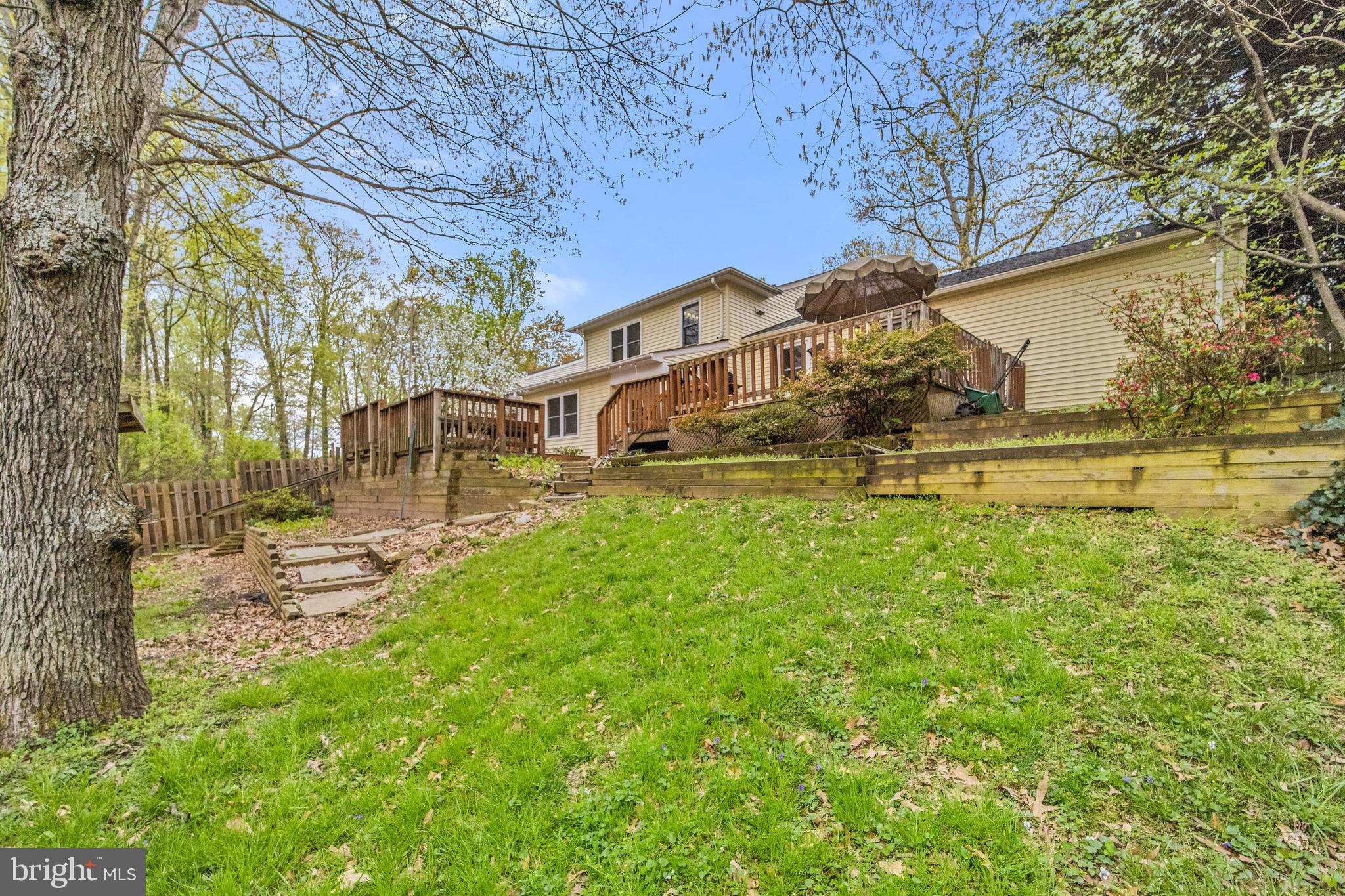 HIDDENBROOK - Residential