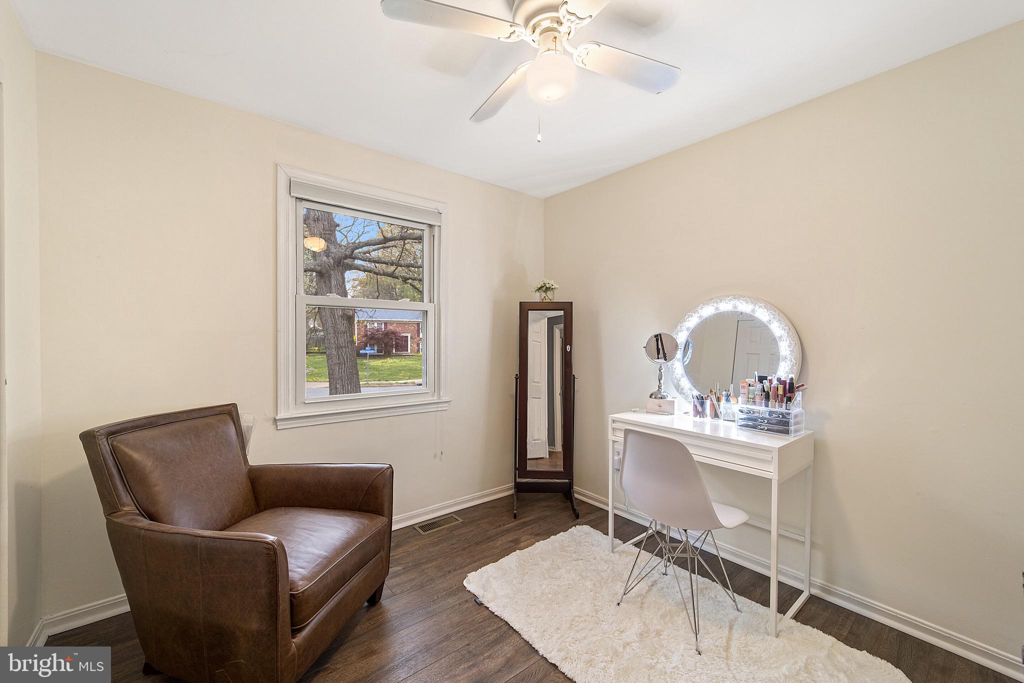 HIDDENBROOK - Residential