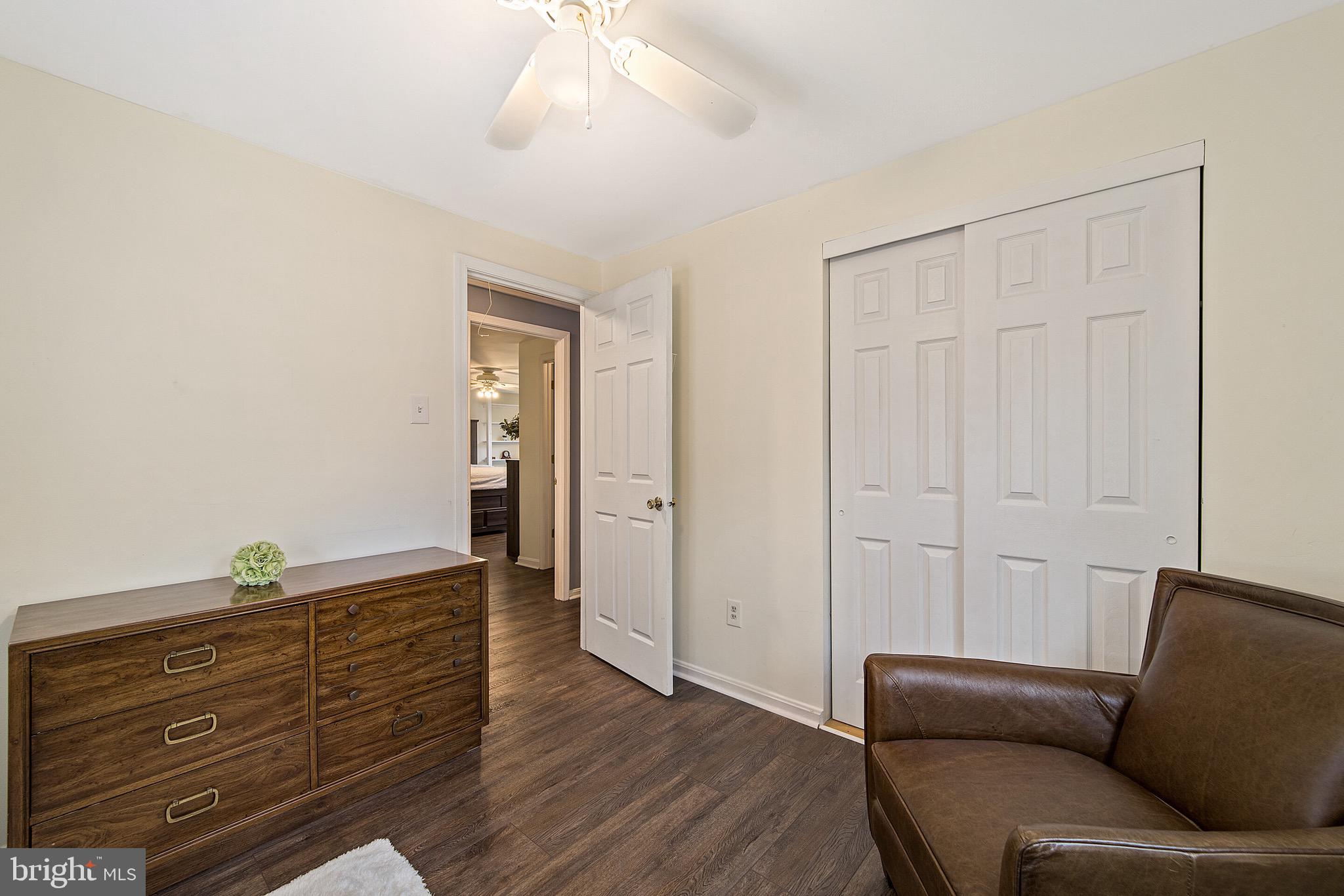 HIDDENBROOK - Residential