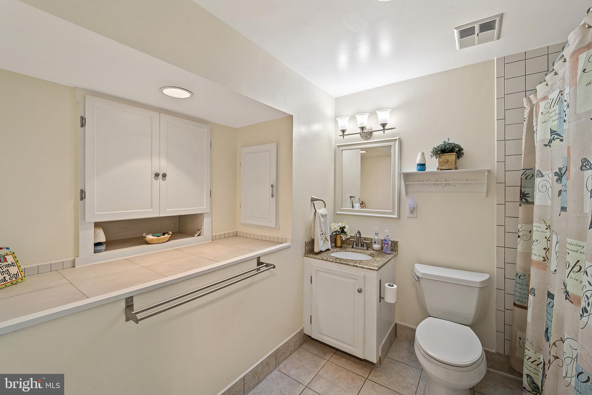 HIDDENBROOK - Residential