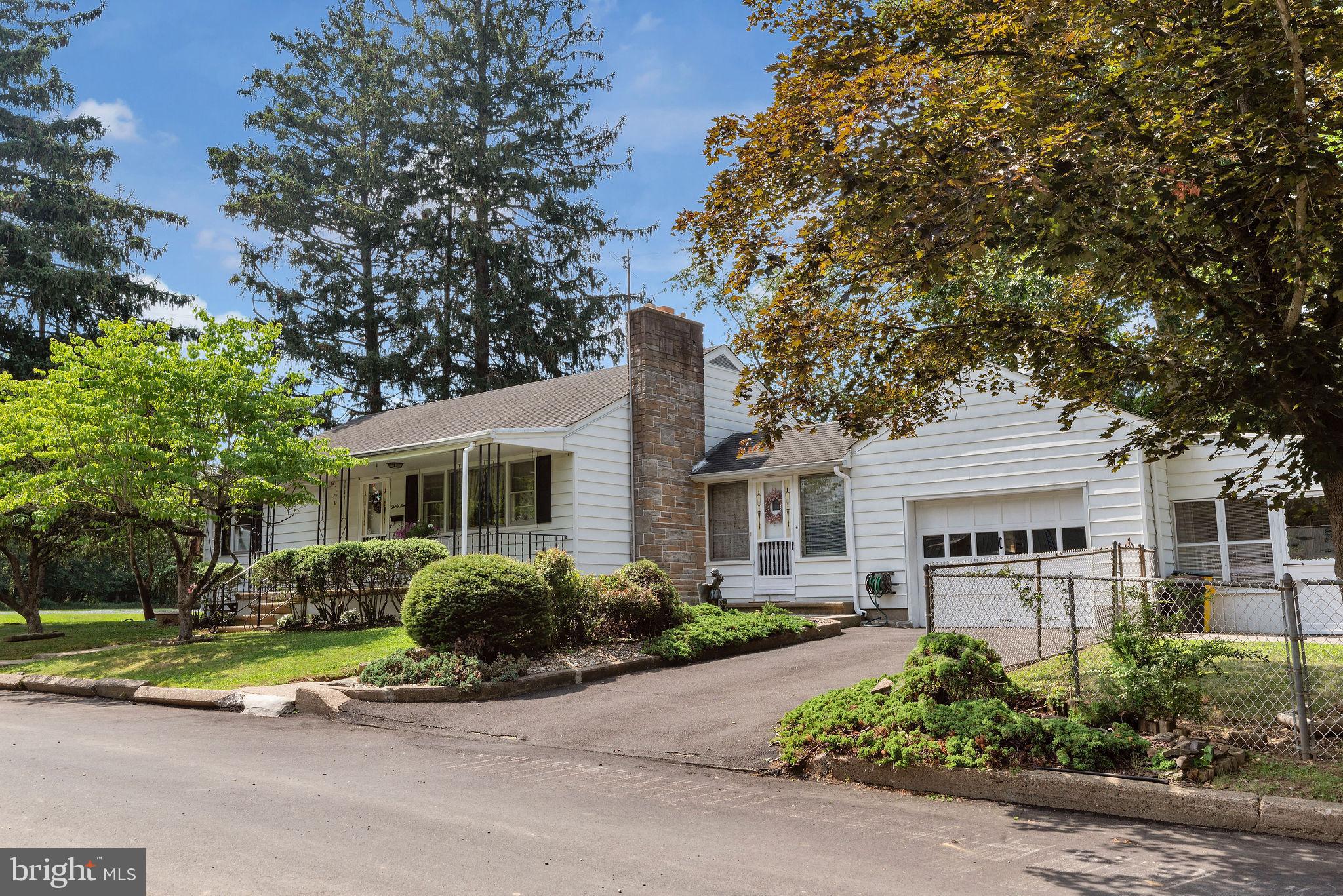 39 ASHLEY AVENUE