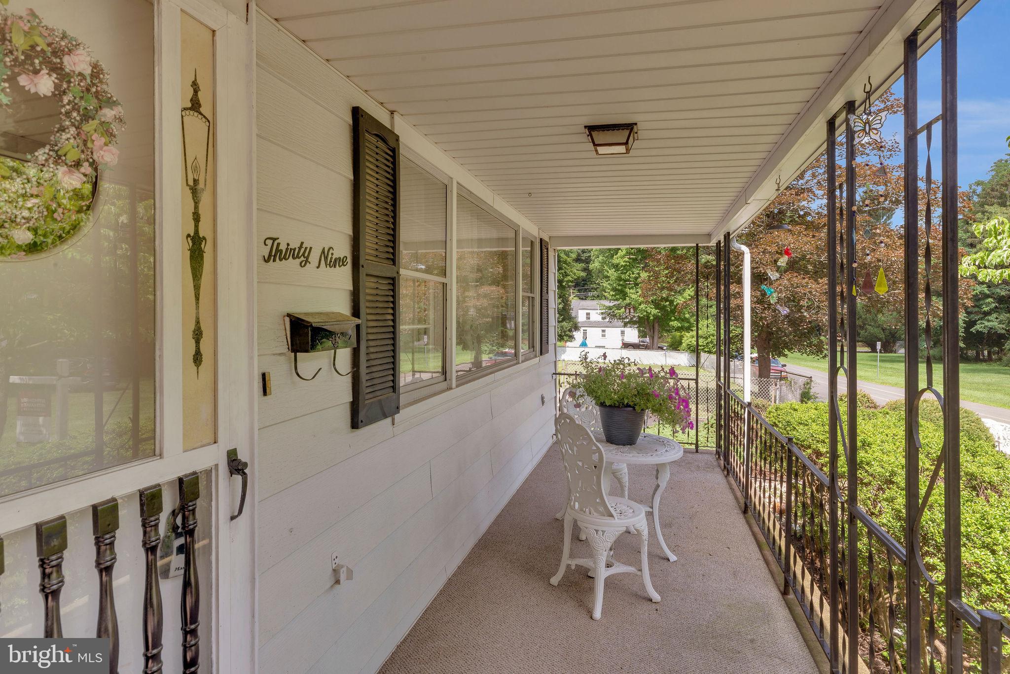39 ASHLEY AVENUE