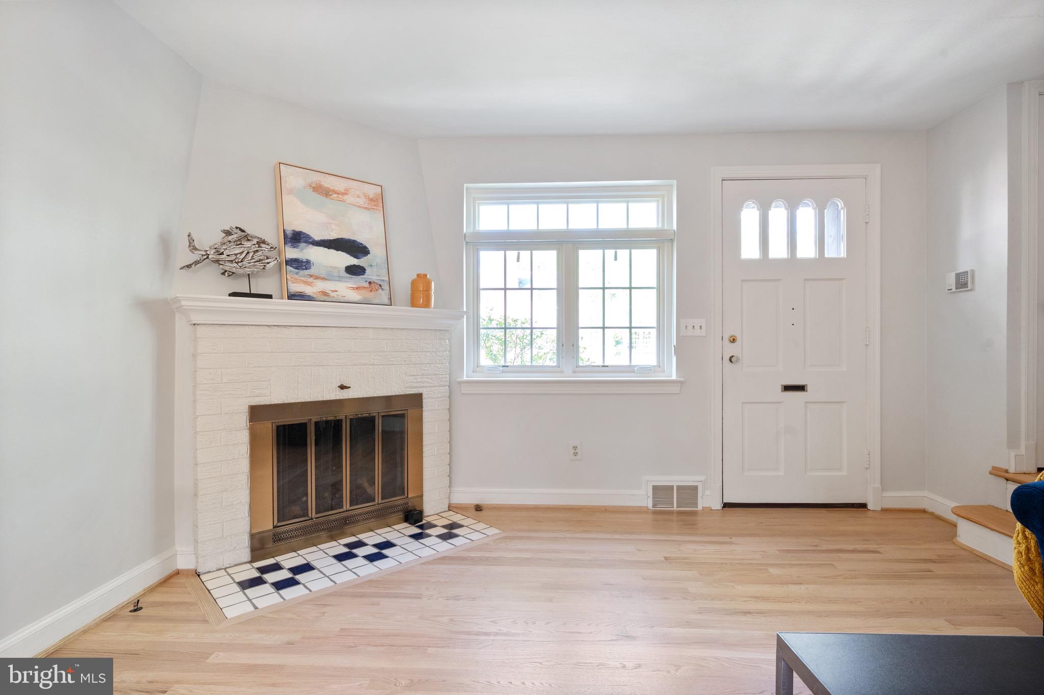 MT VERNON CONST CO - Residential