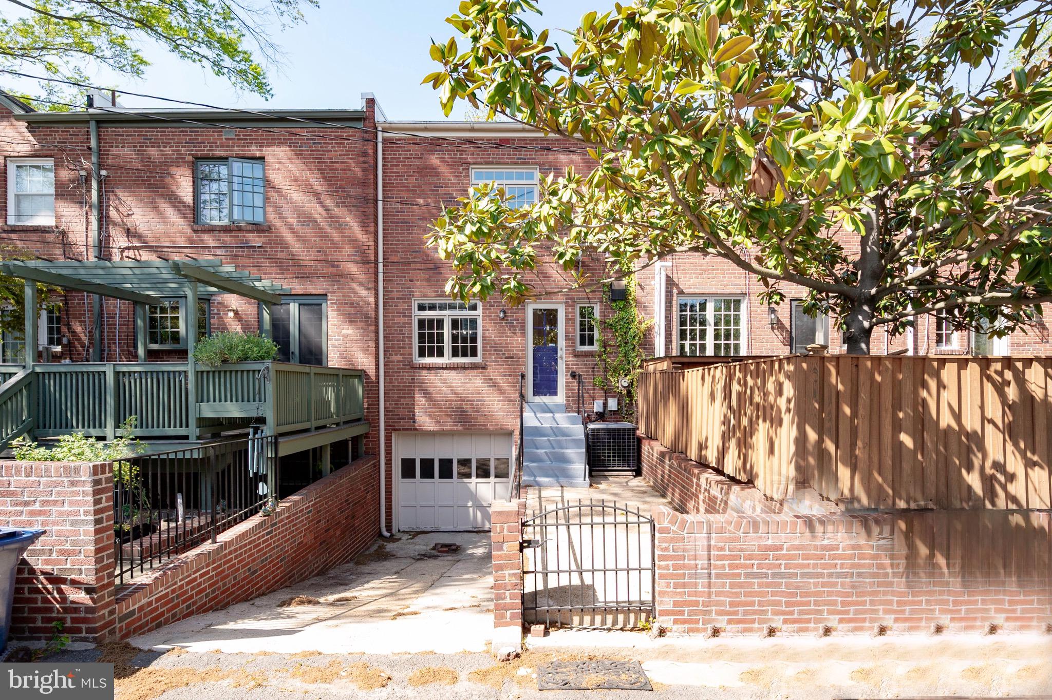 MT VERNON CONST CO - Residential