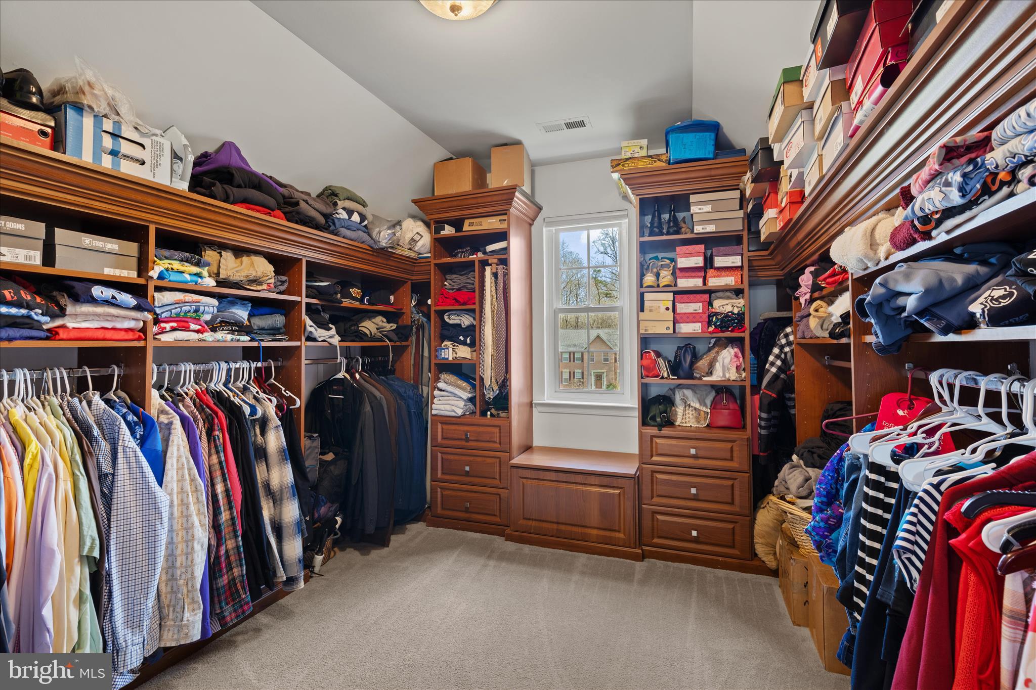 BARAKAT COURT - Residential