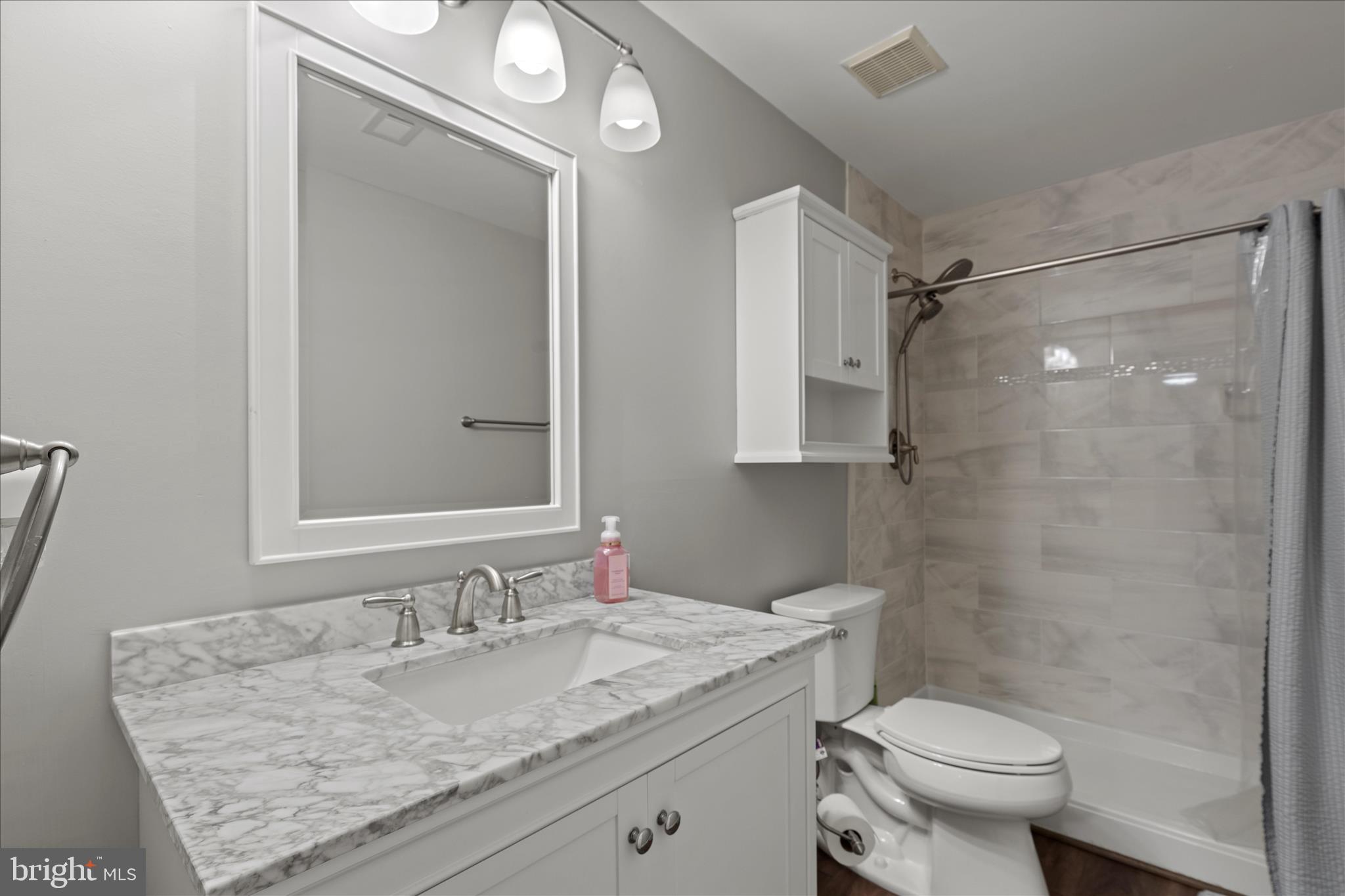 BARAKAT COURT - Residential