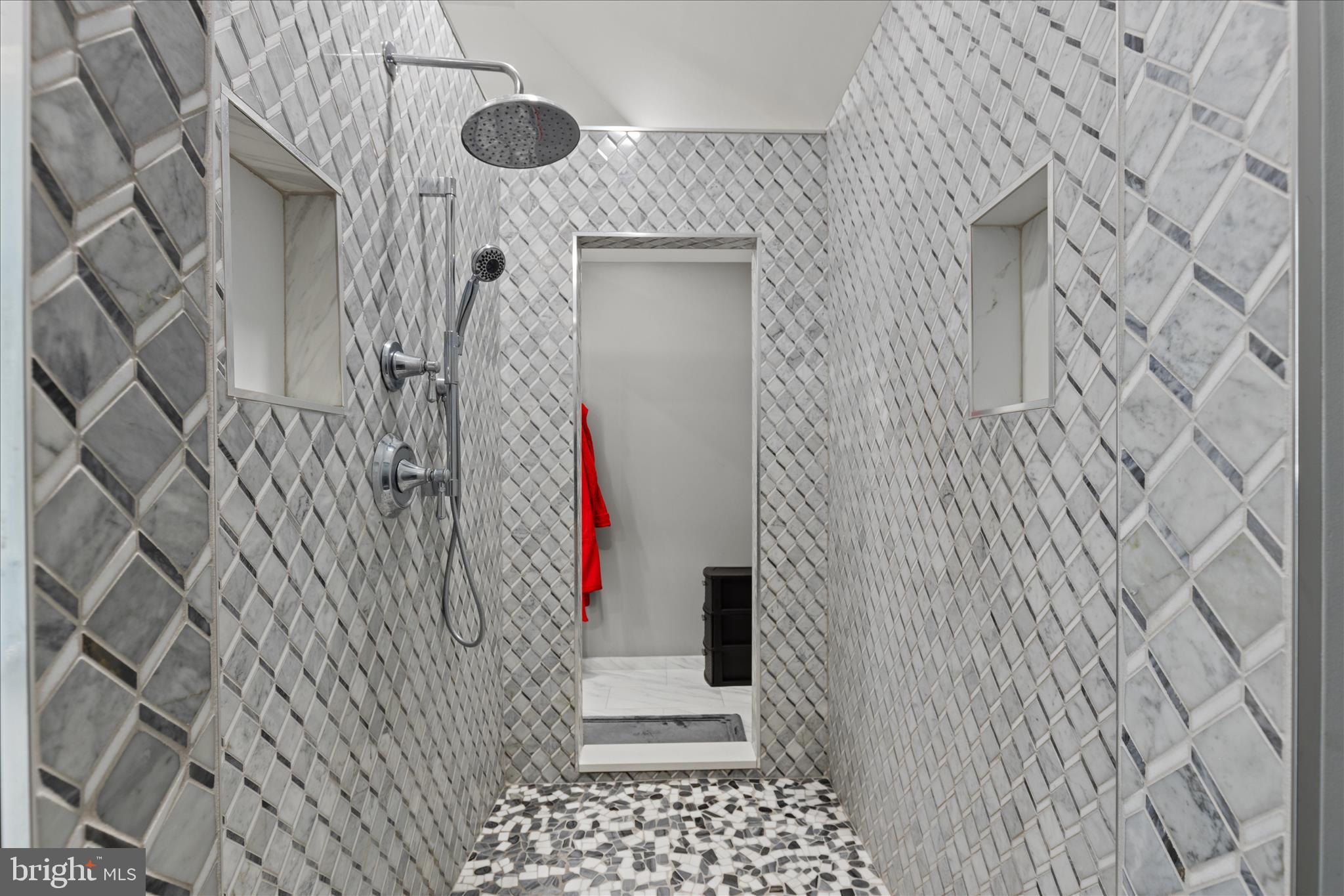 BARAKAT COURT - Residential