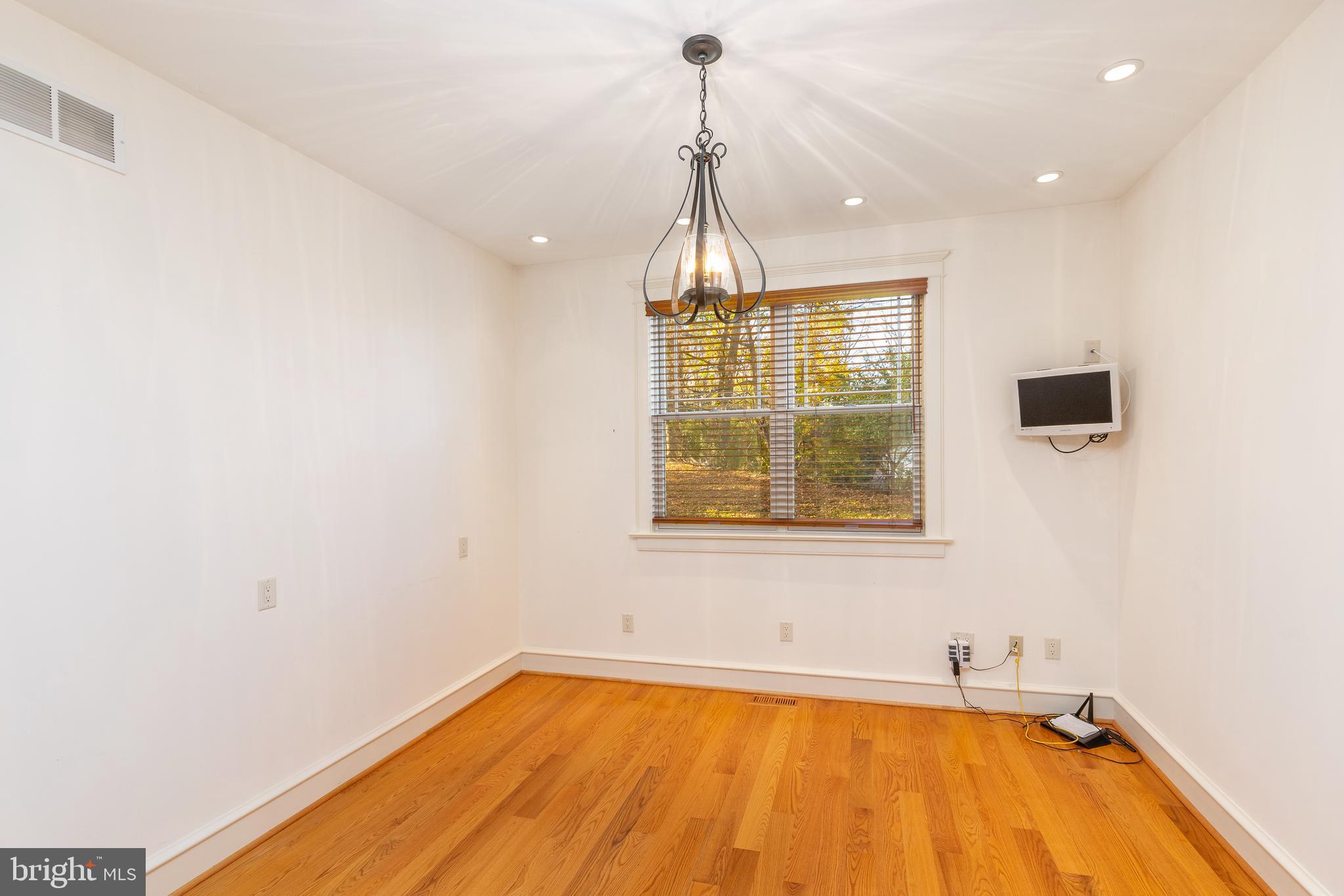 FLOURTOWN - Residential