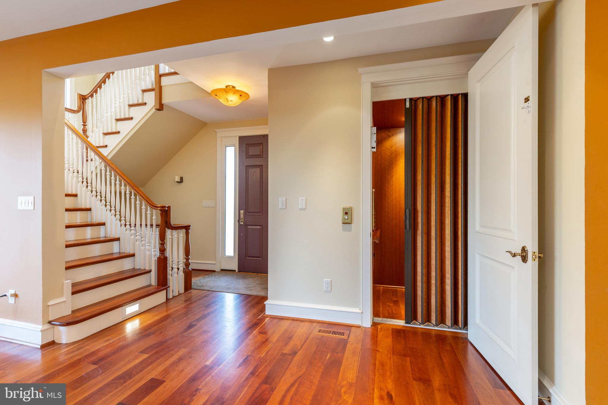 FLOURTOWN - Residential