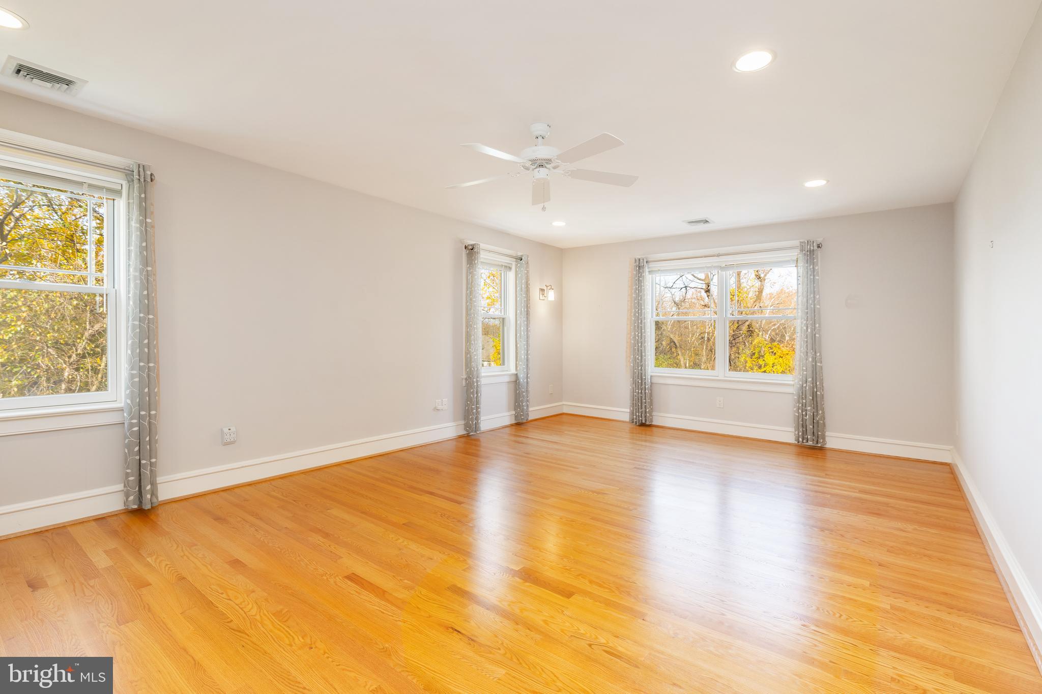 FLOURTOWN - Residential