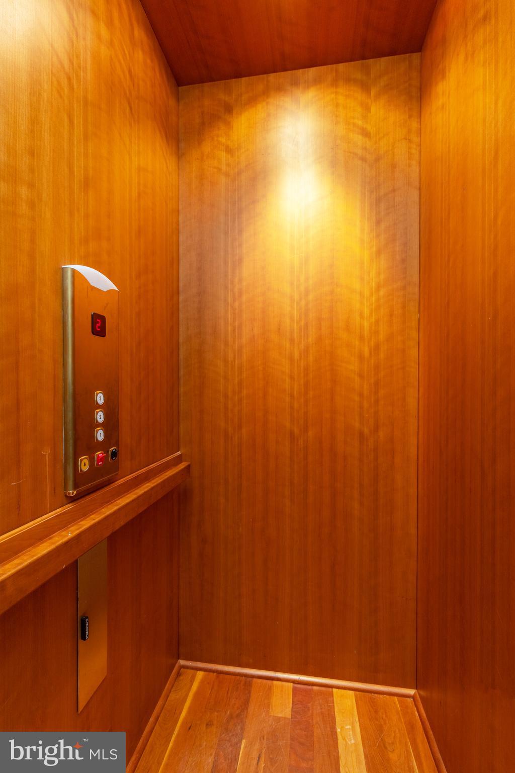 FLOURTOWN - Residential