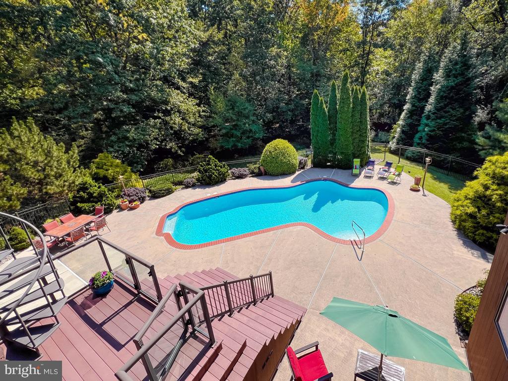 BEECHWOOD - Residential