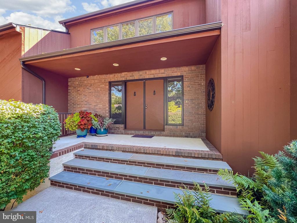 BEECHWOOD - Residential