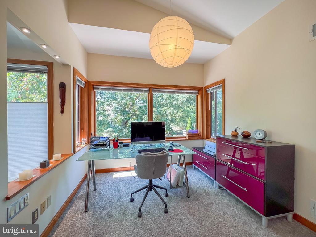 BEECHWOOD - Residential