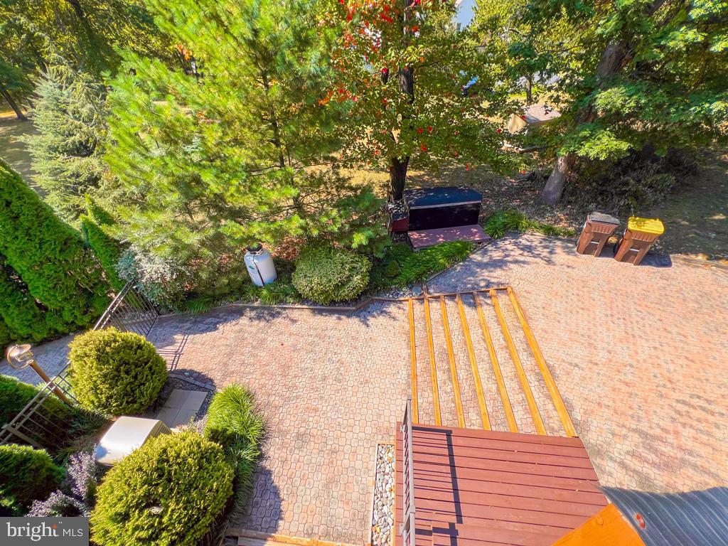 BEECHWOOD - Residential