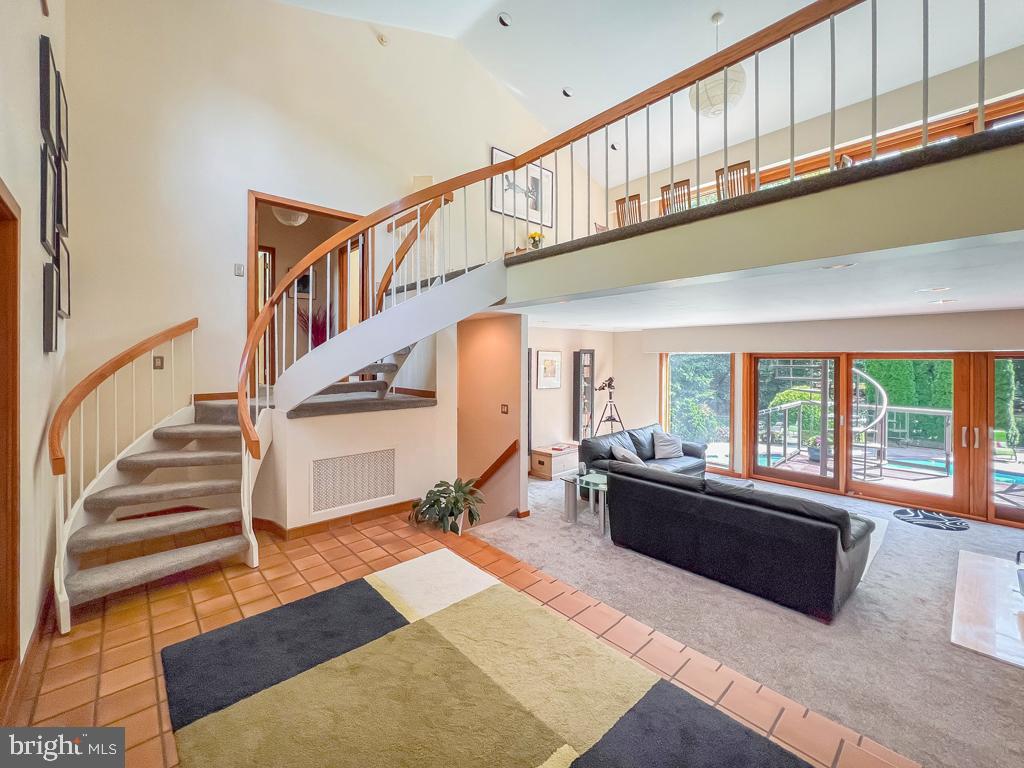 BEECHWOOD - Residential