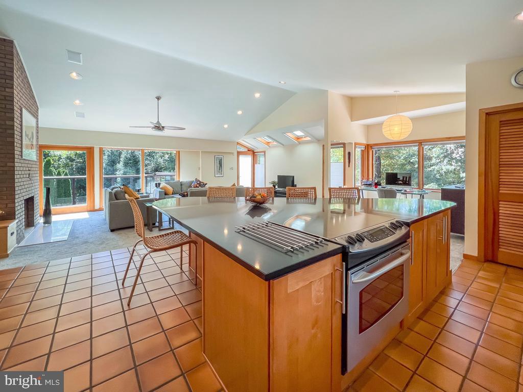 BEECHWOOD - Residential