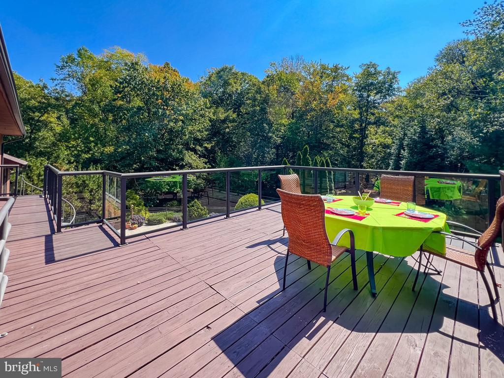 BEECHWOOD - Residential