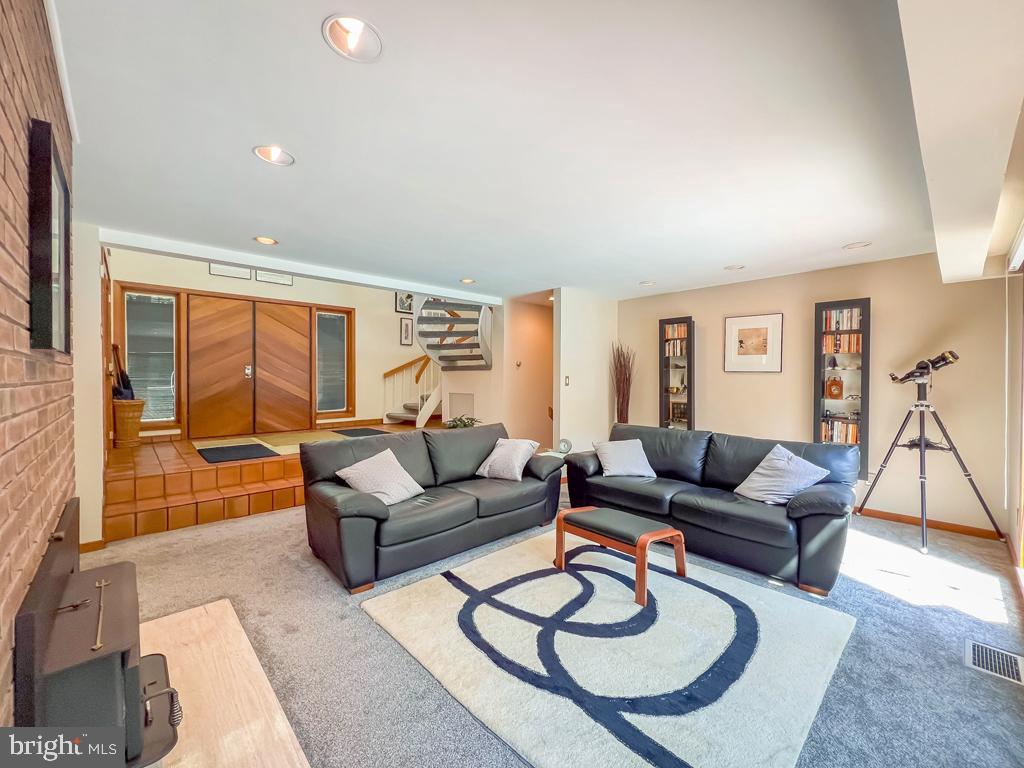 BEECHWOOD - Residential