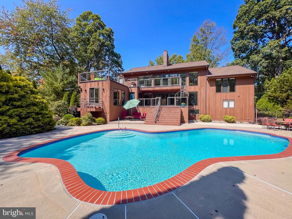 BEECHWOOD - Residential