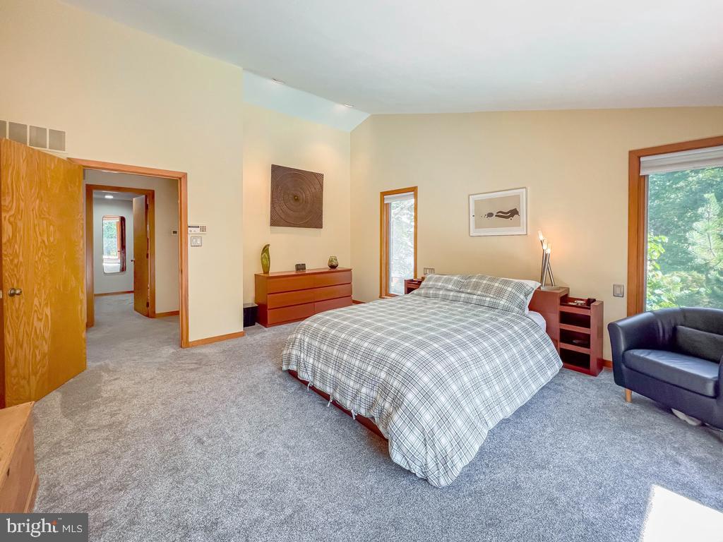 BEECHWOOD - Residential