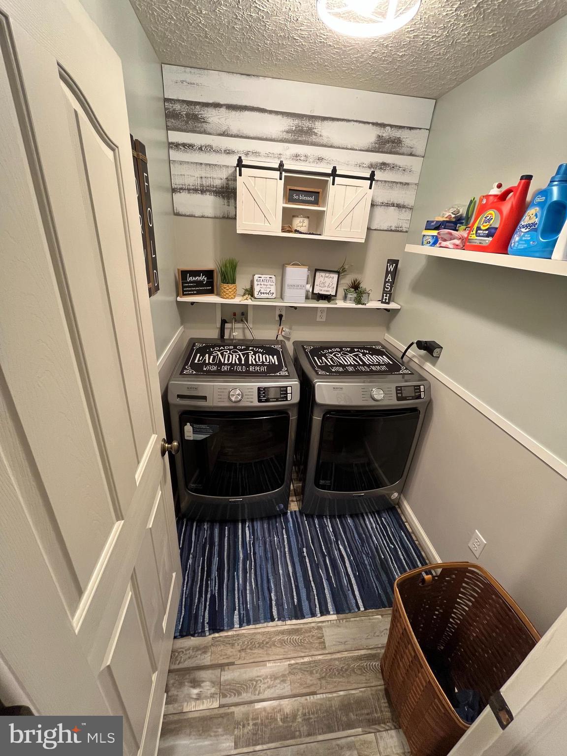 COLONIAL HEIGHTS - Residential