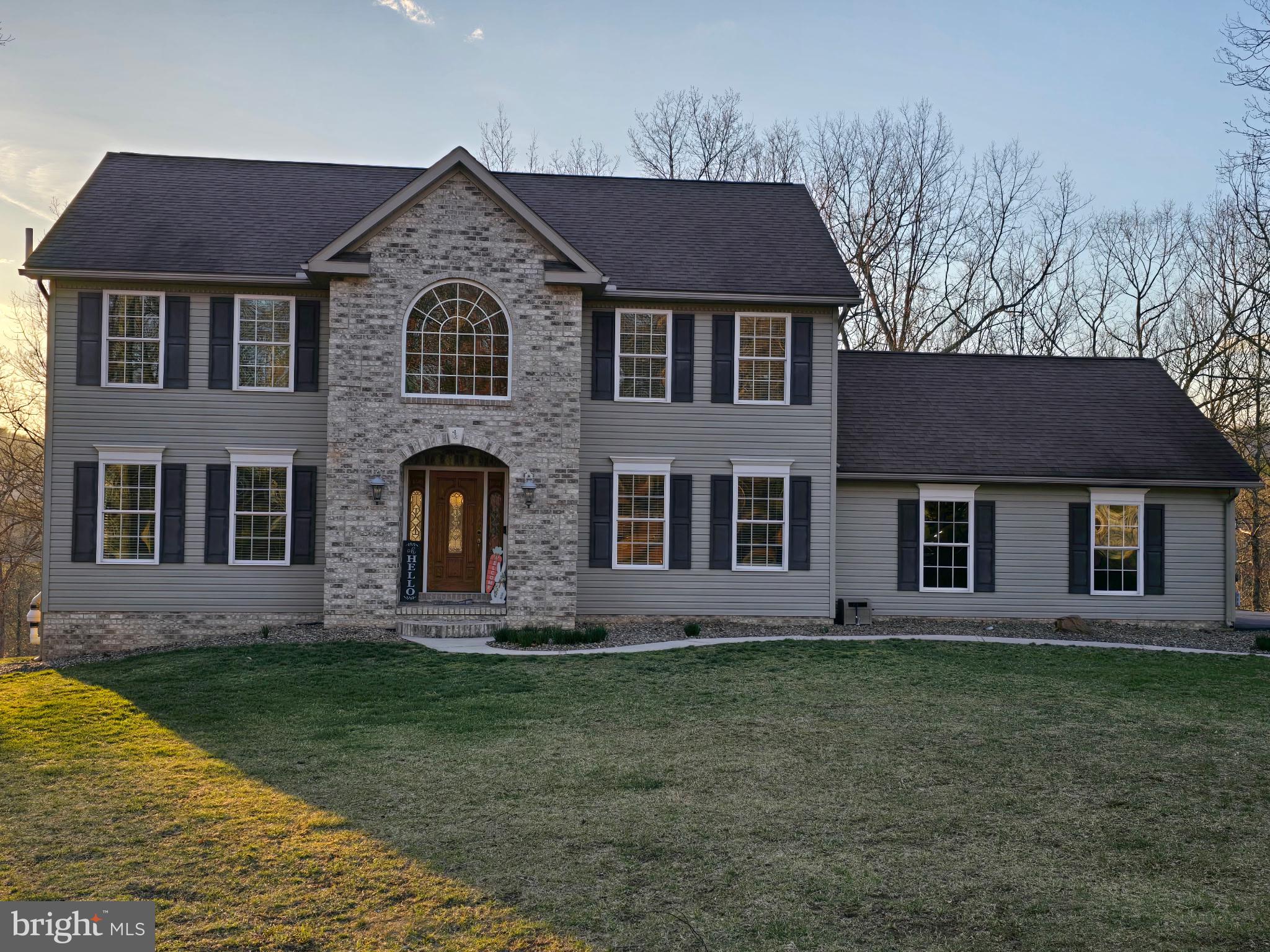 COLONIAL HEIGHTS - Residential