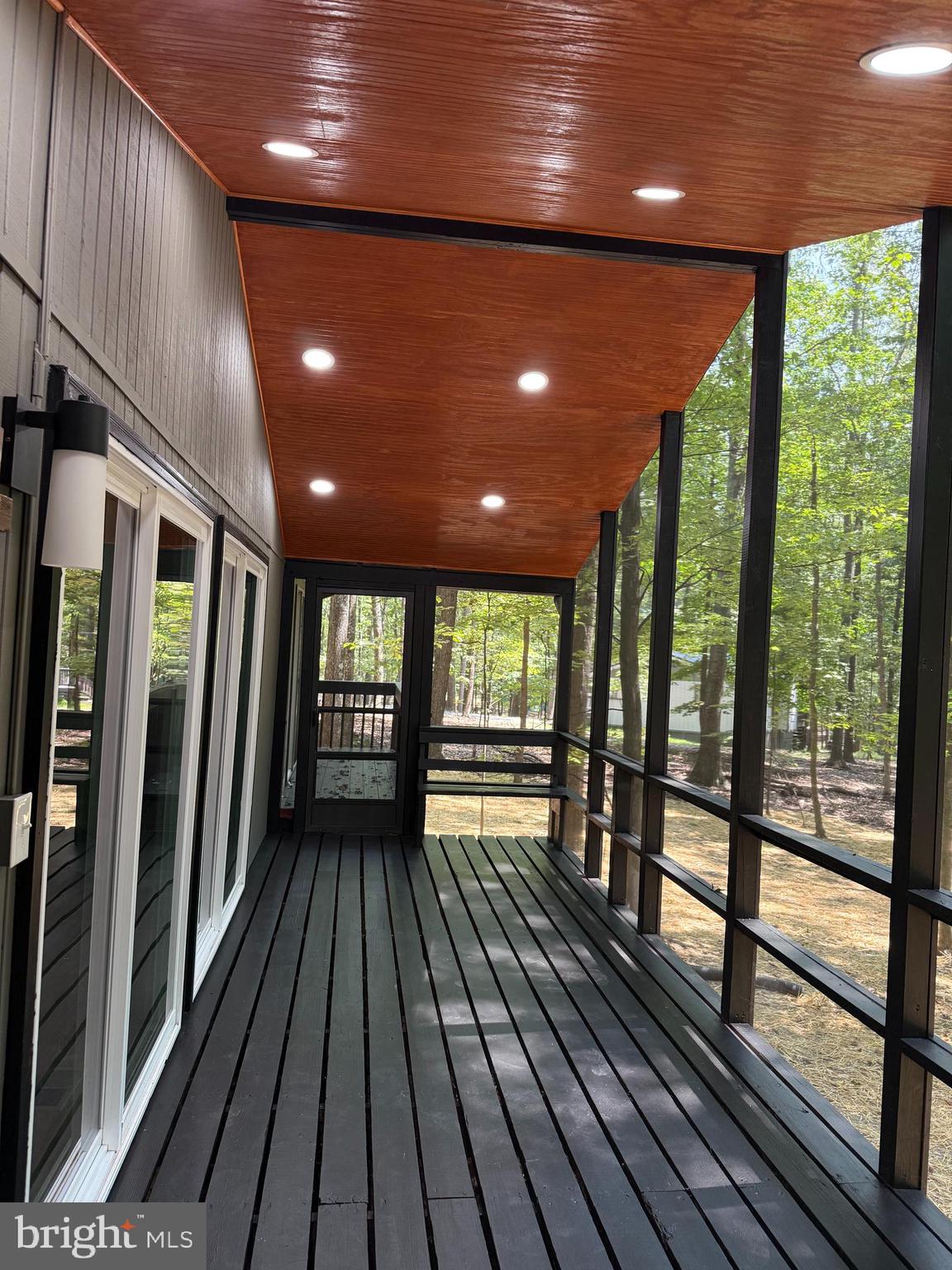 THE WOODS RESORT - Residential