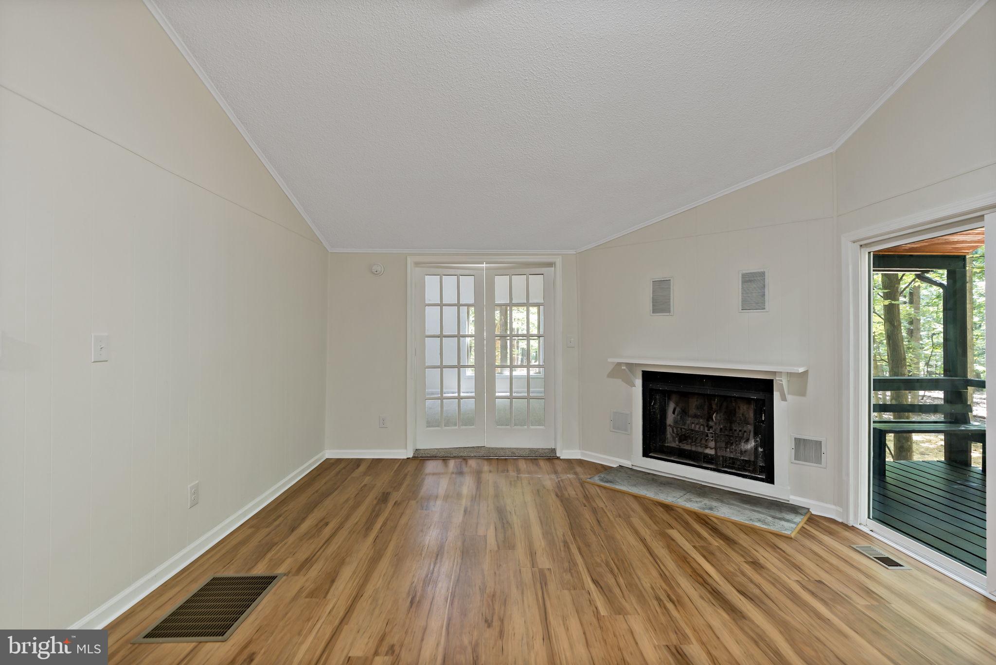 THE WOODS RESORT - Residential