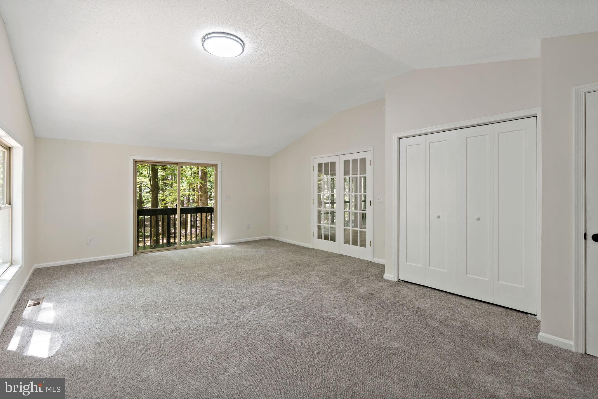 THE WOODS RESORT - Residential