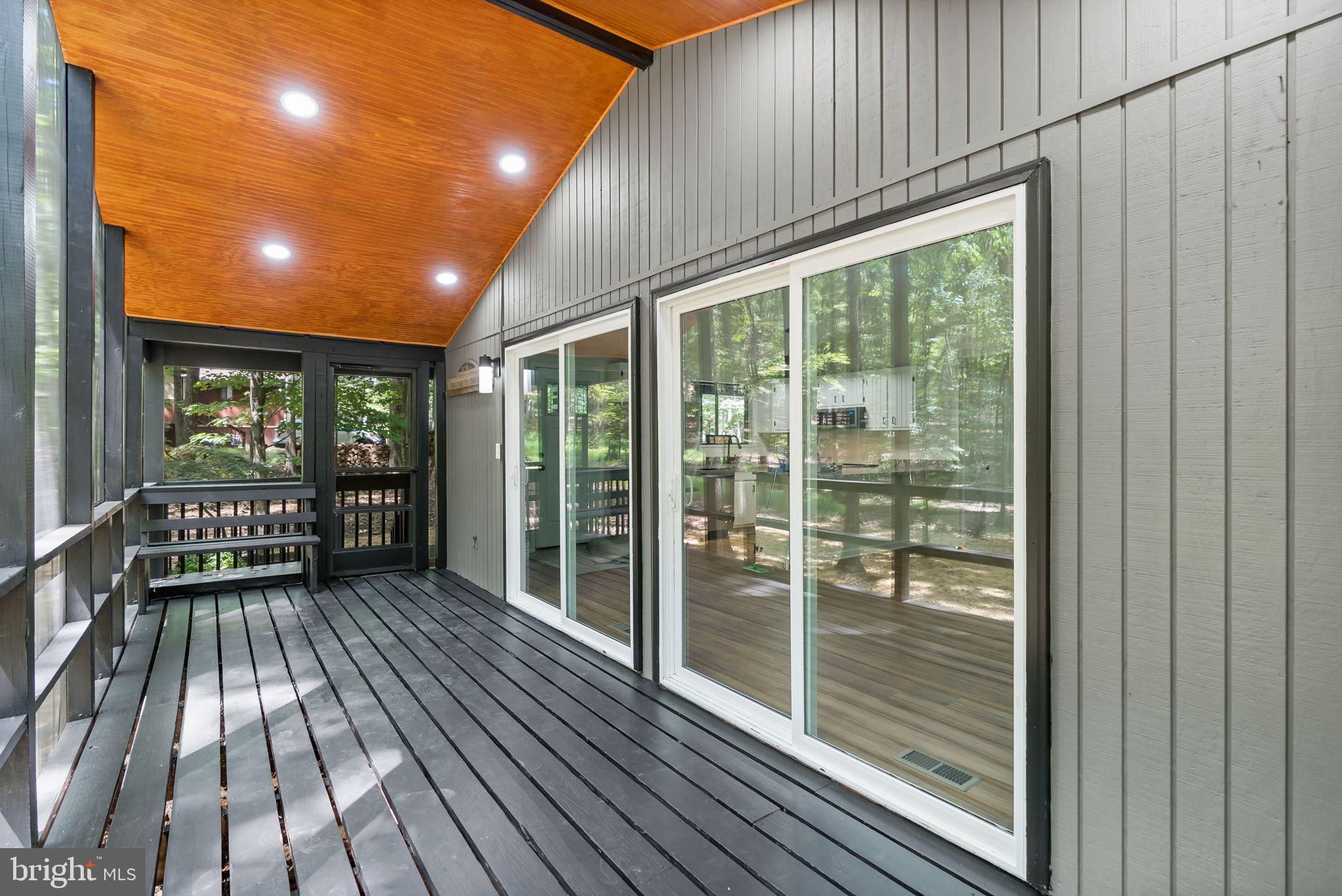 THE WOODS RESORT - Residential