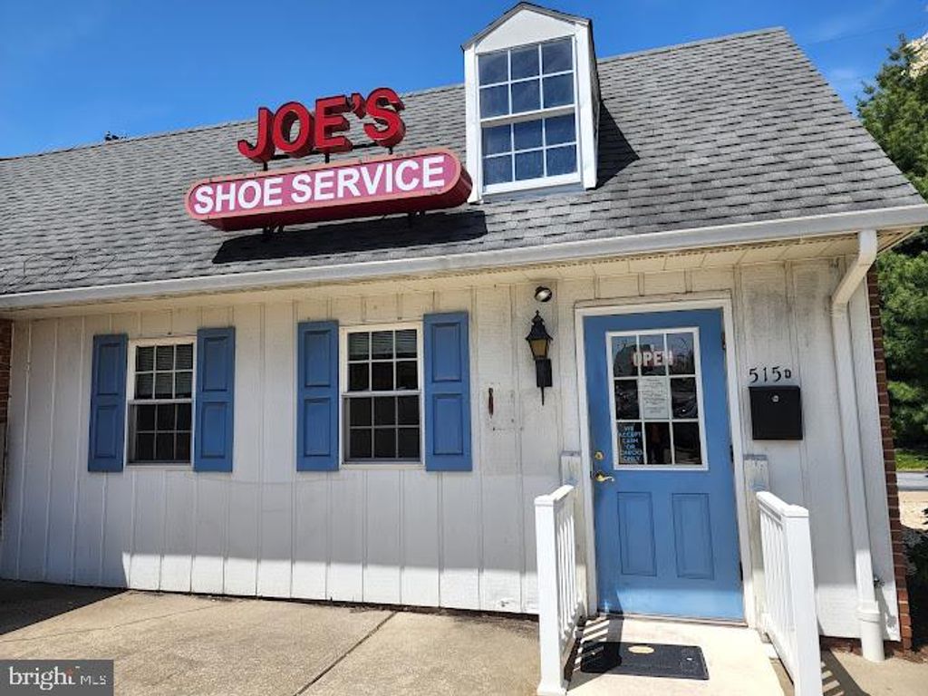 Photo of 515 Leaman Avenue, Millersville, PA 17551 (MLS # PALA2059082)