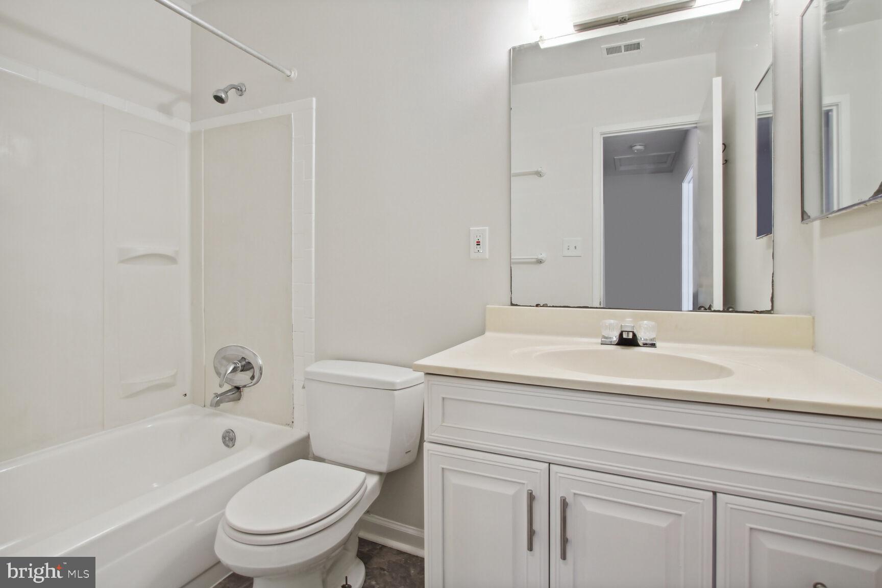 INVERNESS FOREST - Residential