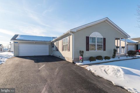 Tiny photo for 77 Random Road, DOUGLASSVILLE, PA 19518 (MLS # PABK2066220)