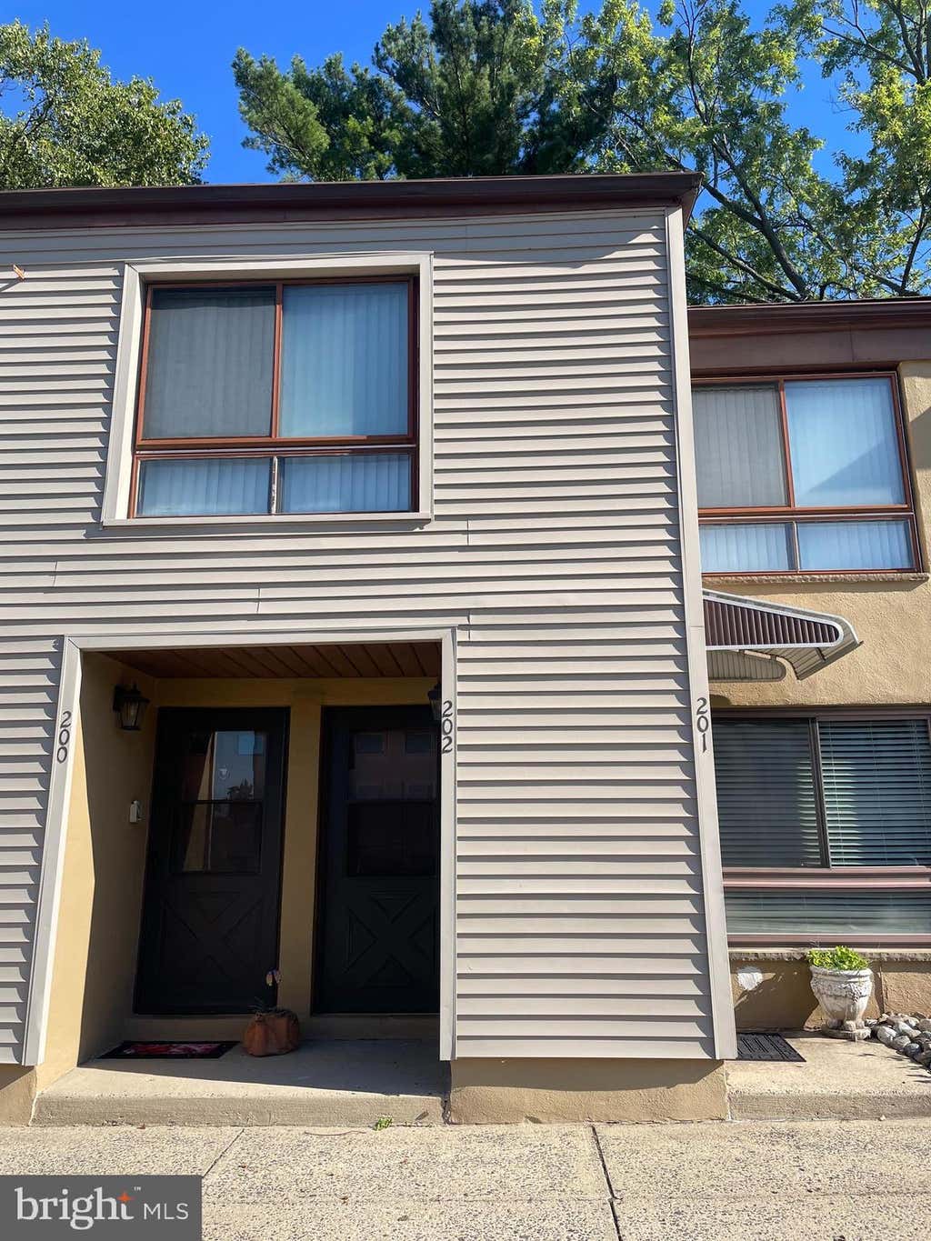 Photo of 202 Hunter Court, MARLTON, NJ 08053 (MLS # NJBL2119440)