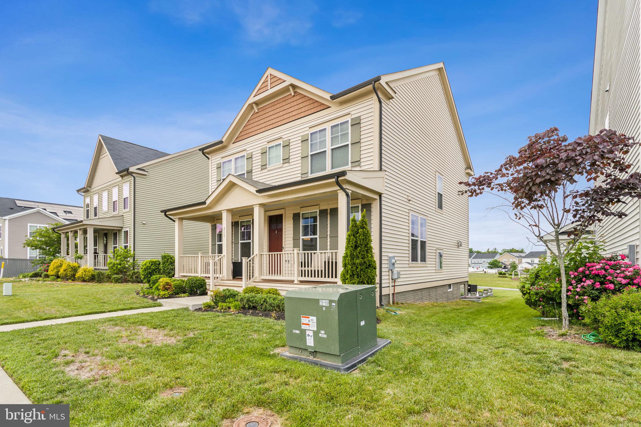 213 FOXGLOVE WAY