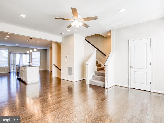 FREEDOM MANOR - Residential Lease