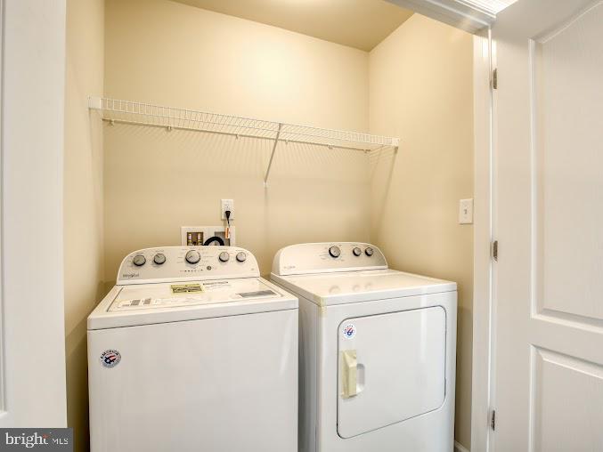 FREEDOM MANOR - Residential Lease