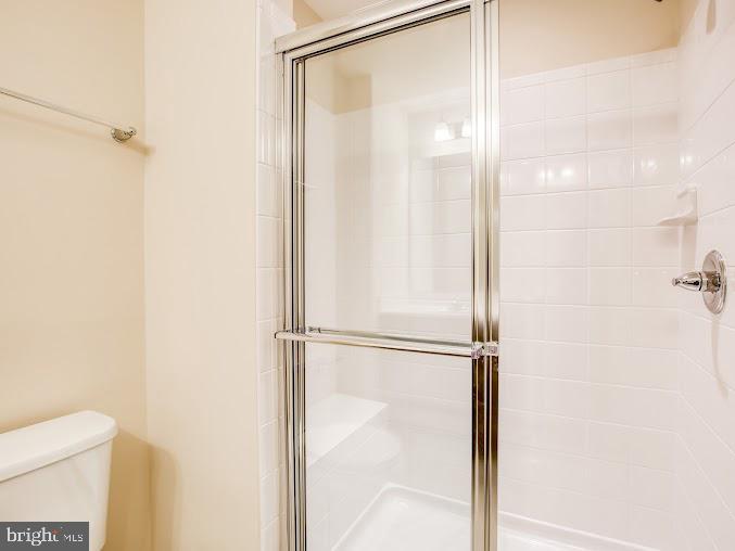 FREEDOM MANOR - Residential Lease