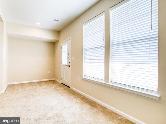 FREEDOM MANOR - Residential Lease