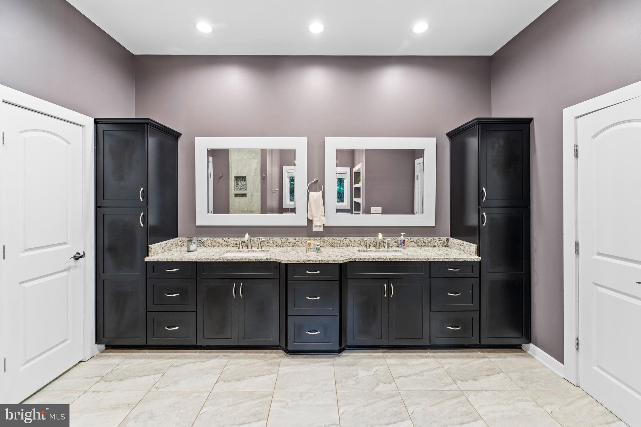 FRESHWATER ESTATES - Residential