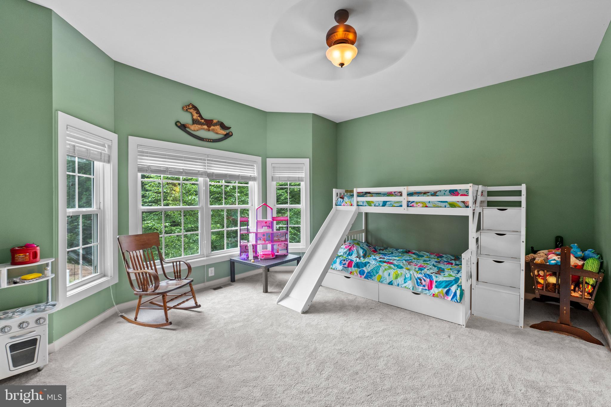 FRESHWATER ESTATES - Residential