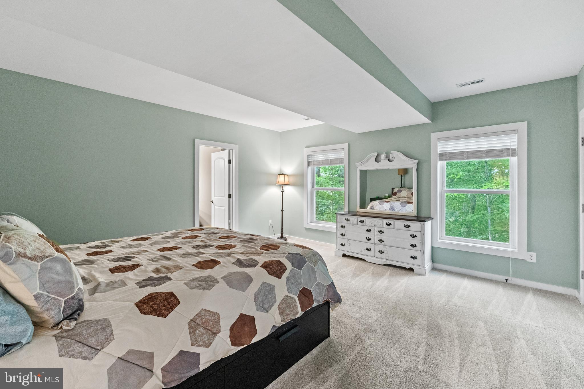 FRESHWATER ESTATES - Residential